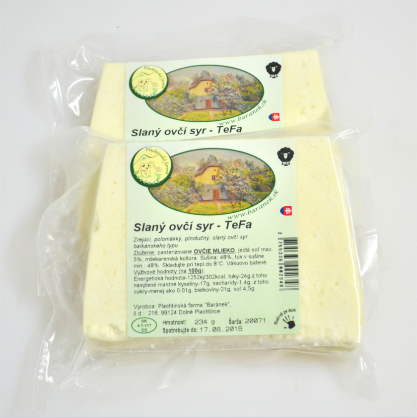 Ovčí slaný syr feta